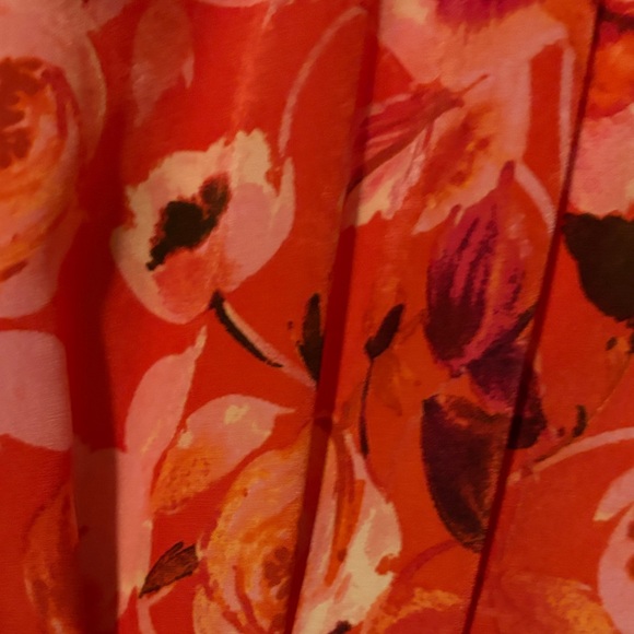 Kensie Red Floral Midi Dress - Picture 5 of 10